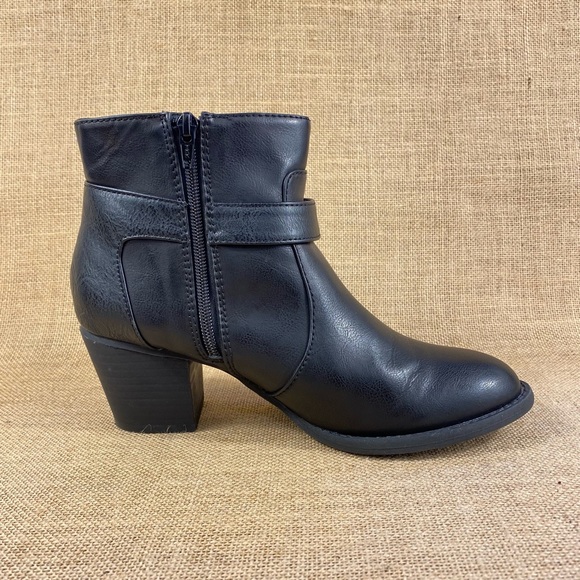 Women’s booties ankle boots American eagle tassel black size 9 - Picture 5 of 12